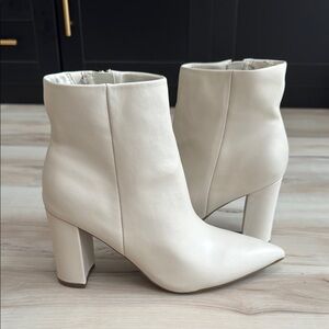 Marc Fisher Glorena Ankle Boot